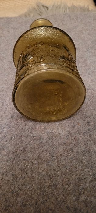 Stara szklana karafka wys. 21 cm.