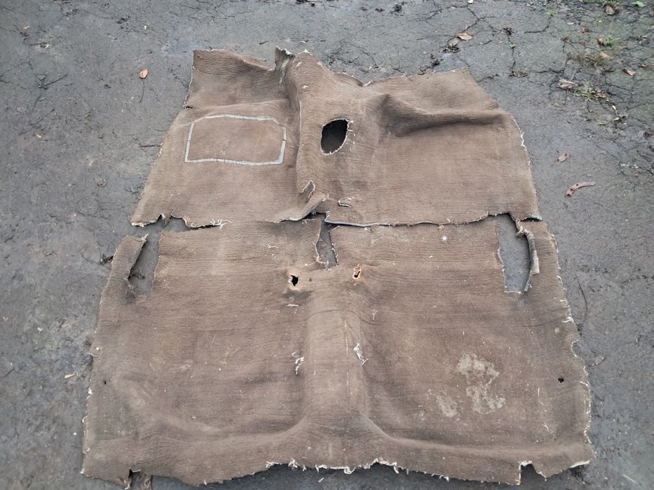 Продам Коричневий Ковролін в салон ВАЗ