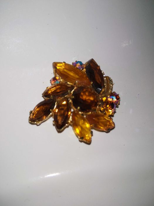 Брошь времен СССР