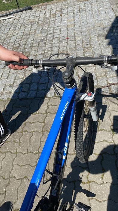 Bicicleta Giant de downhill