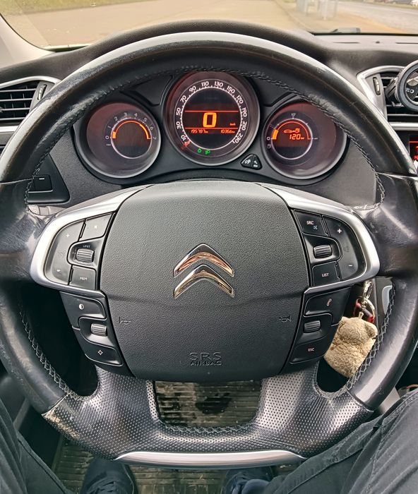 Citroen C4, rok 2011, po serwisie.