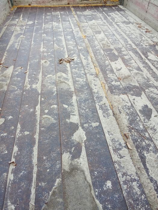 Тракторний прицеп птс