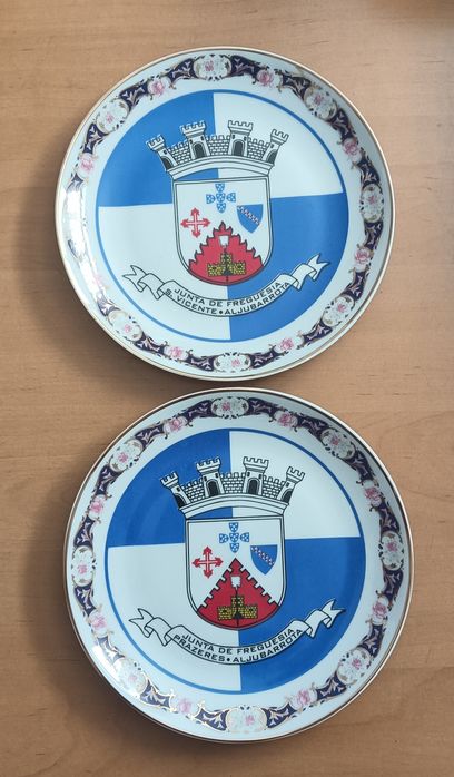 Pratos  de Porcelana