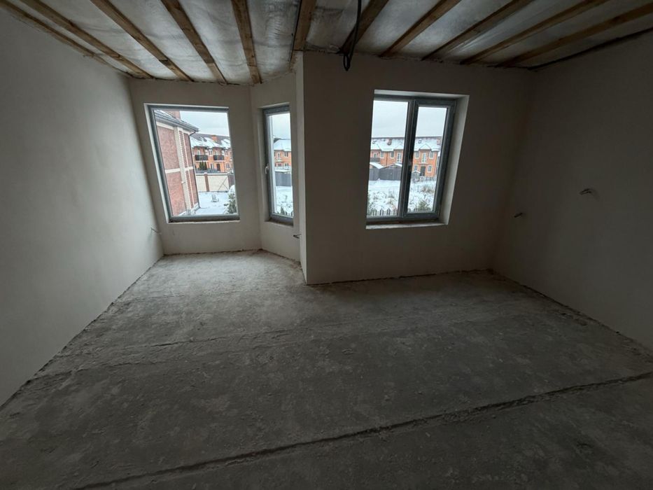 Продаю Таун 115м2 Газ Без Комісії  Штукатурка Розводка Електрики Готов