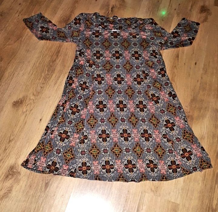 Sukienka rękaw 3/4 TU 40 L