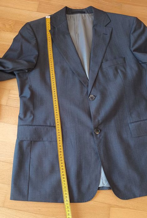 Garnitur męski HUGO BOSS grafit   108/176 cm