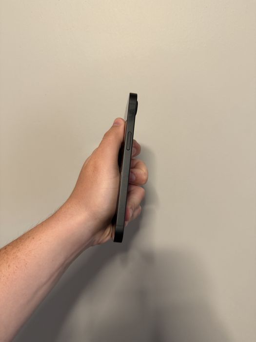 Apple iPhone 17e 256Gb. ( Black )