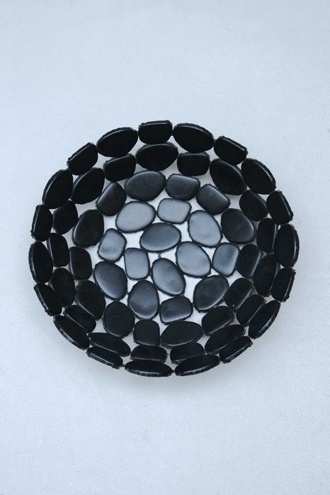 Fruteira de metal preta