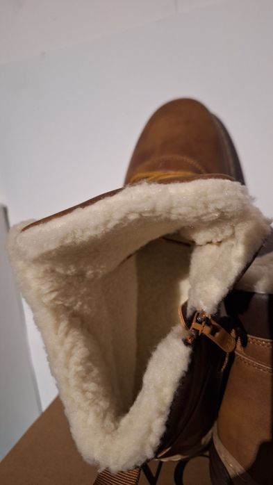 Śniegowce w modnym kolorze nowe Rozmiar 44