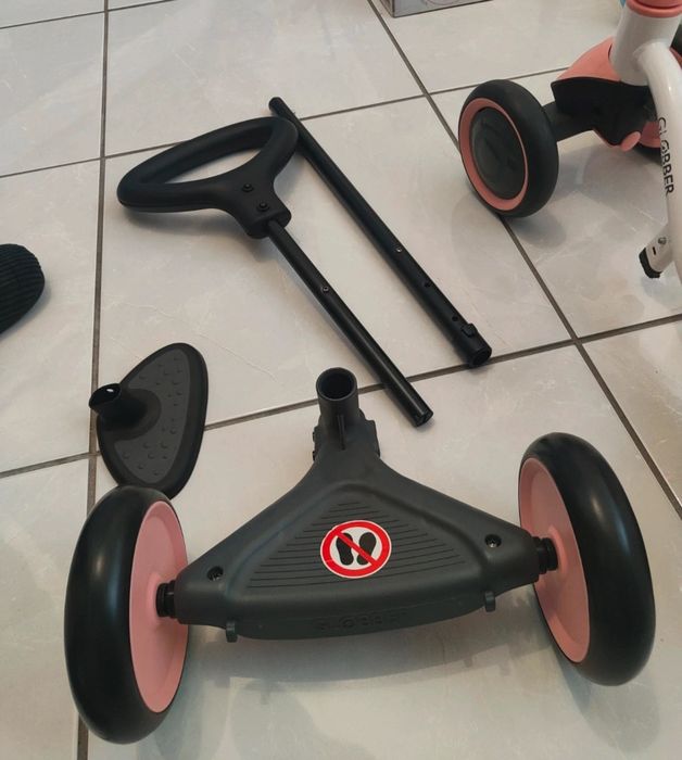 Triciclo evolutivp Globber 3 em 1