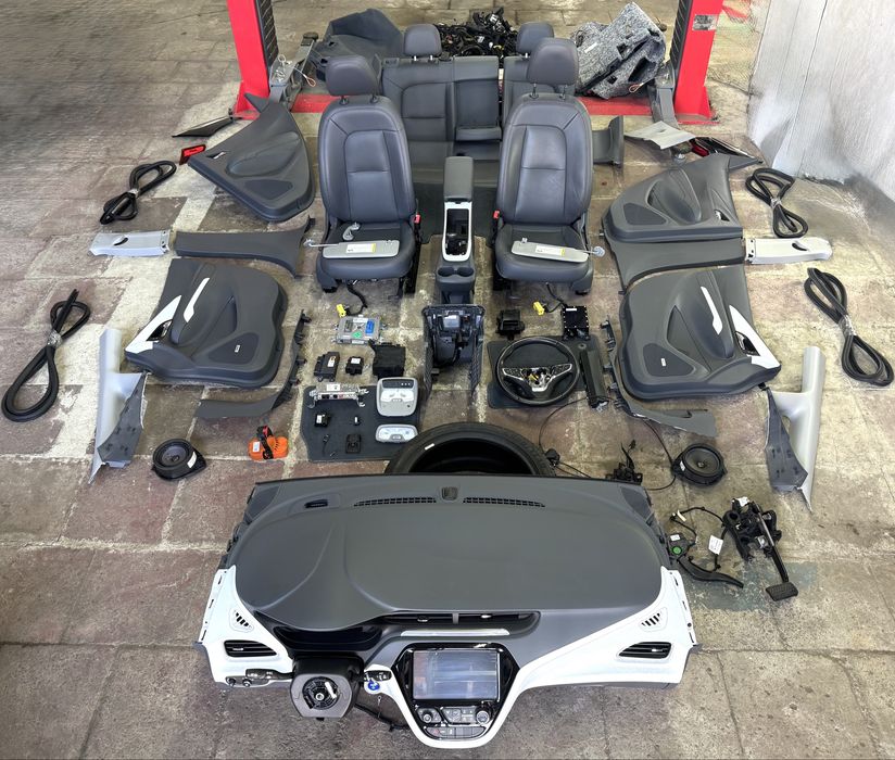 Салон Chevrolet Bolt EV 2020 Premier 20k пробег