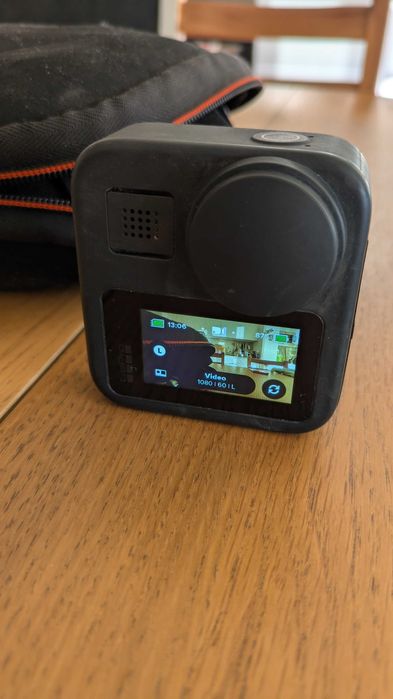 GoPro Max com acessórios