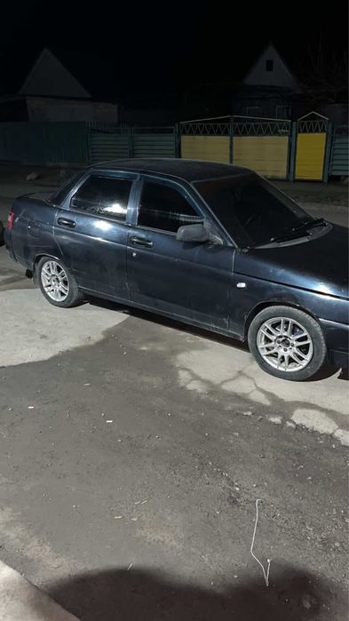 Продам ваз 2110 в нормальном состояние