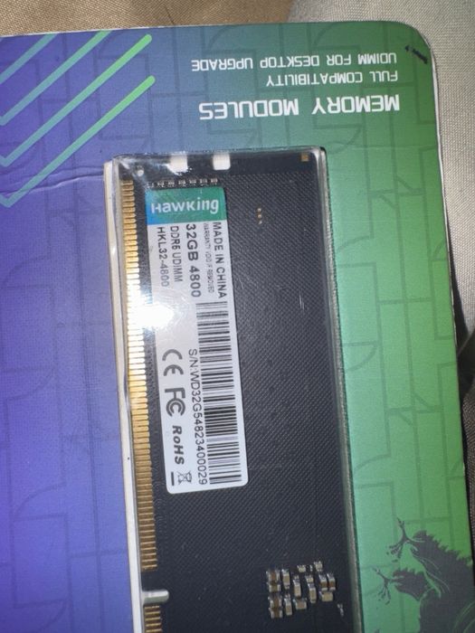 Troco 32GB DDR5 mais acerto  por 2x16