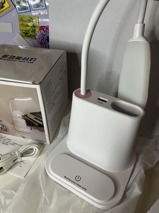 Багатофункціональна настільна LED-лампа з зарядкою (power bank)