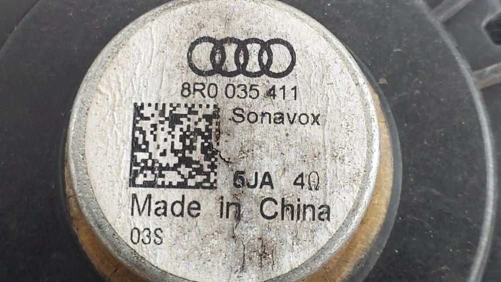 Coluna de som AUDI Q5 (8R)