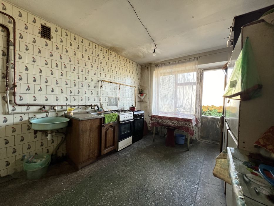 Продаж кімнати в гуртожитку р-н Північний