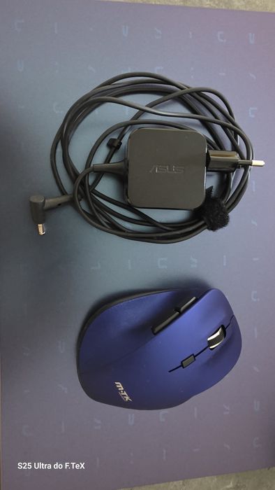 Portatil asus E410M 14" excelente com acessórios