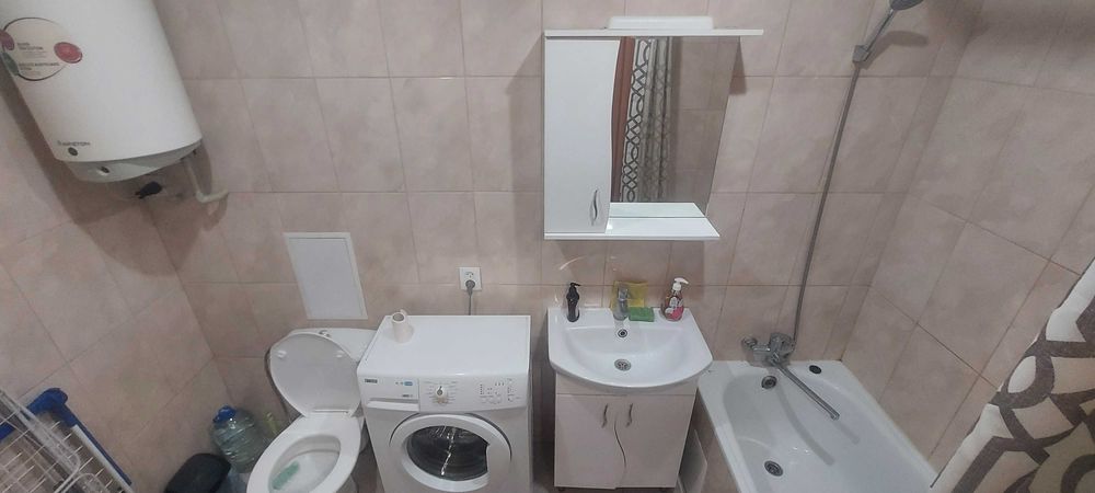 Здається подобово однокімнатна квартира у Глевасі