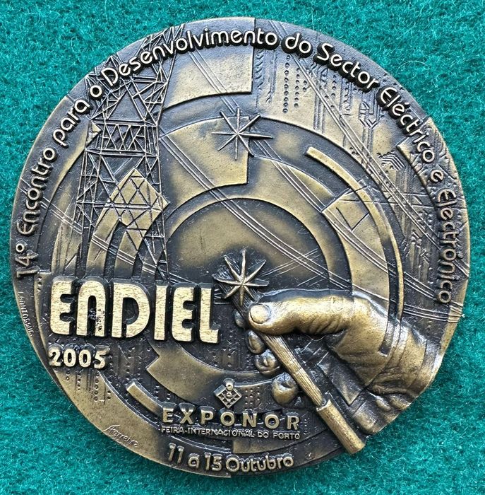 Medalha comemorativa em bronze