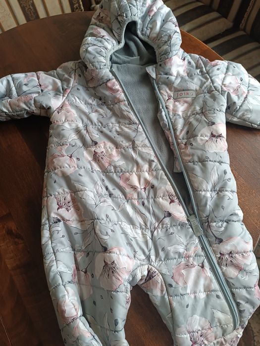 Продам комбинезон на девочку, размер 80-86