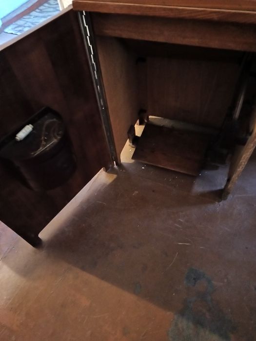 Швейные машинки ножные