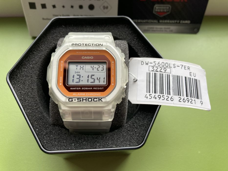 casio g shock dw 5600 - купити наручний годинник - Ціна на OLX.ua
