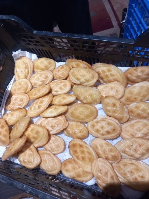 Zdrowe mleko od krowy i oszczypki