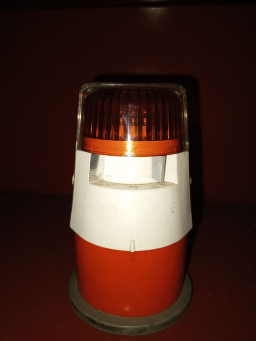 Sprzedam przedmiot widoczny na zdjęciach