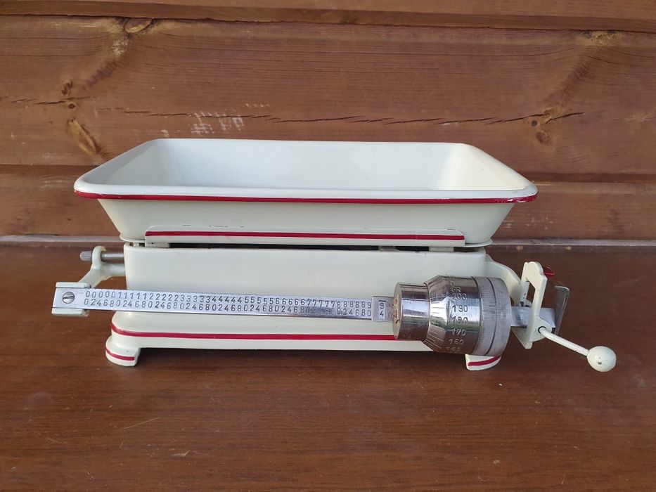 Stara waga Lubelskie Fabryki Wag