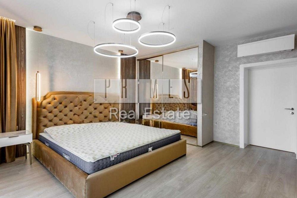 Продажа дома 250м2 с выходом к озеру, Плюты, Обуховский район