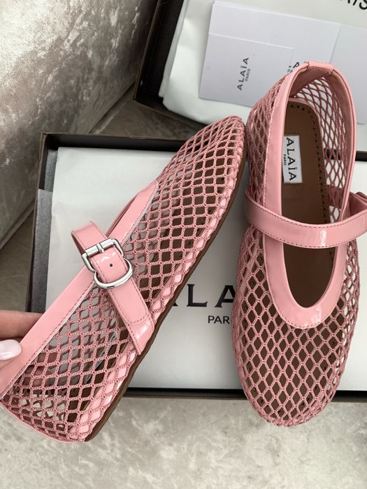 Балетки жіночі туфлі сіточка alaia чорні, білі, рожеві