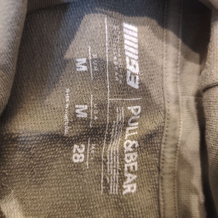 Krótka bluza z kapturem PULL&BEAR, róż. M, khaki