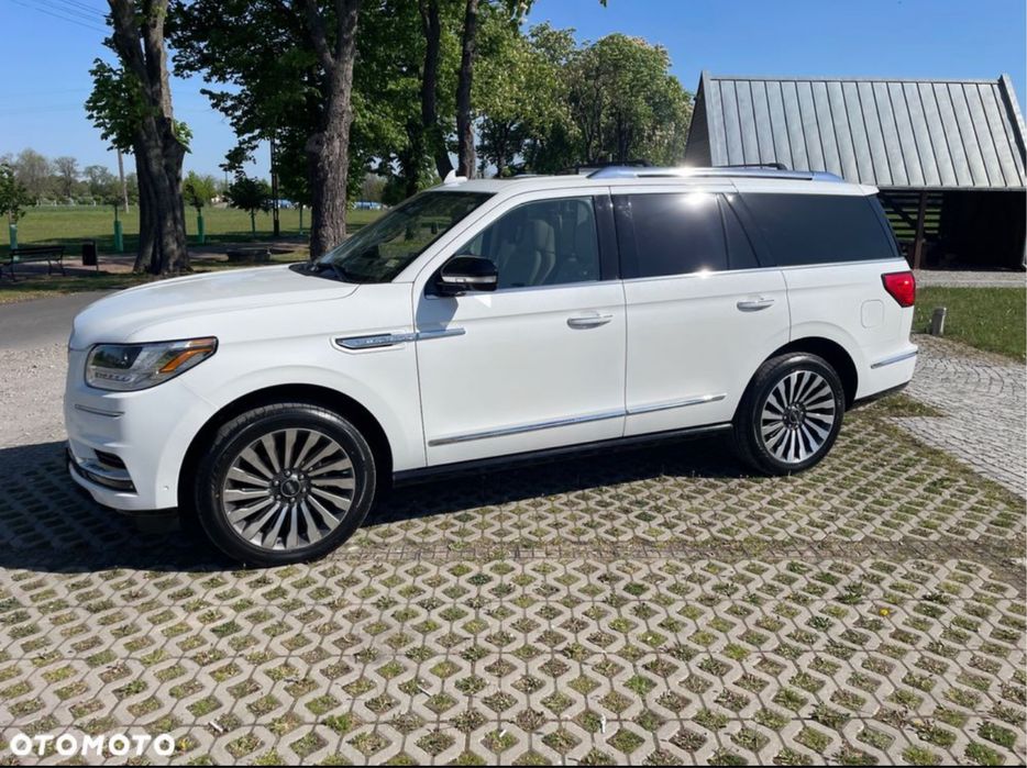 Lincoln Navigator