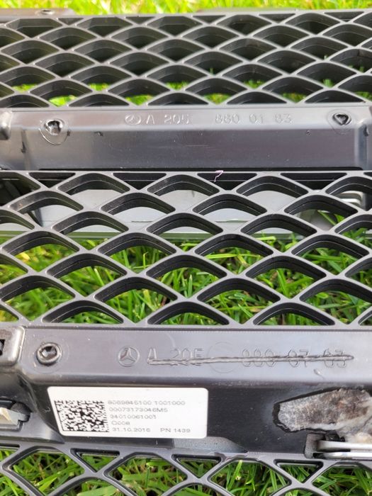 Grill Mercedes  W205