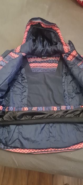 Kurtka zimowa dla dziewczynki