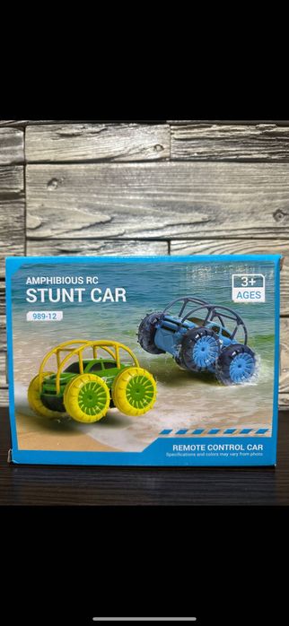 Автомобіль з дистанційним керуванням MaxTronic