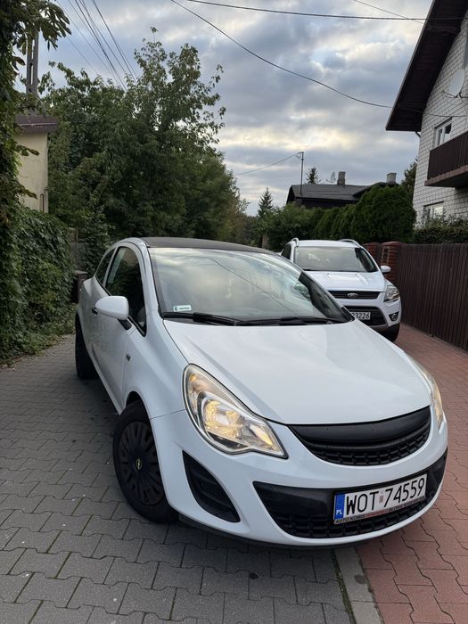 Opel Corsa 2013 r 1.2  zadbany