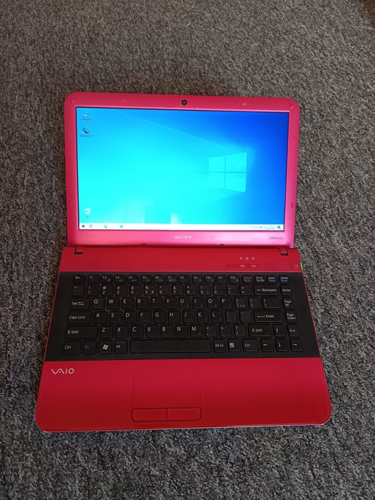 Sony VAIO VPCEA (PCG-61211M) | Core i5 | 6GB RAM | SSD | Windows 10