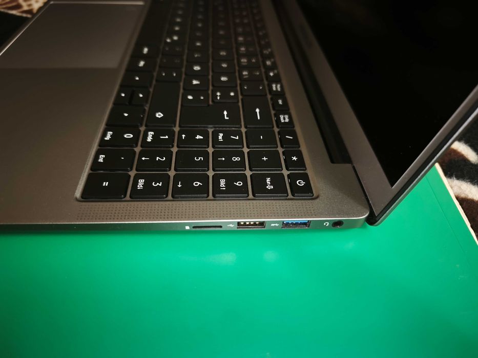 Ноутбук Monster Markut M5 V3.1  i5-1135G7/ 8 gb ddr4 / 256 gb ssd