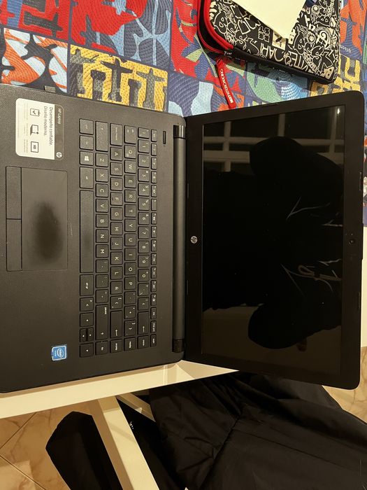Portatil HP 14 usado