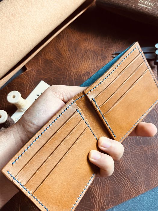 Ręcznie wykonany portfel skórzany bifold