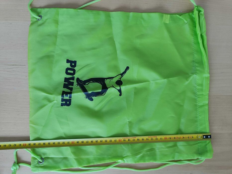 Workoplecak stylon zielony z nadrukiem Power