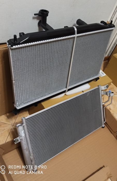 Радиатор охлаждения двигателя кондиционера Hyundai Accent 3 Акцент