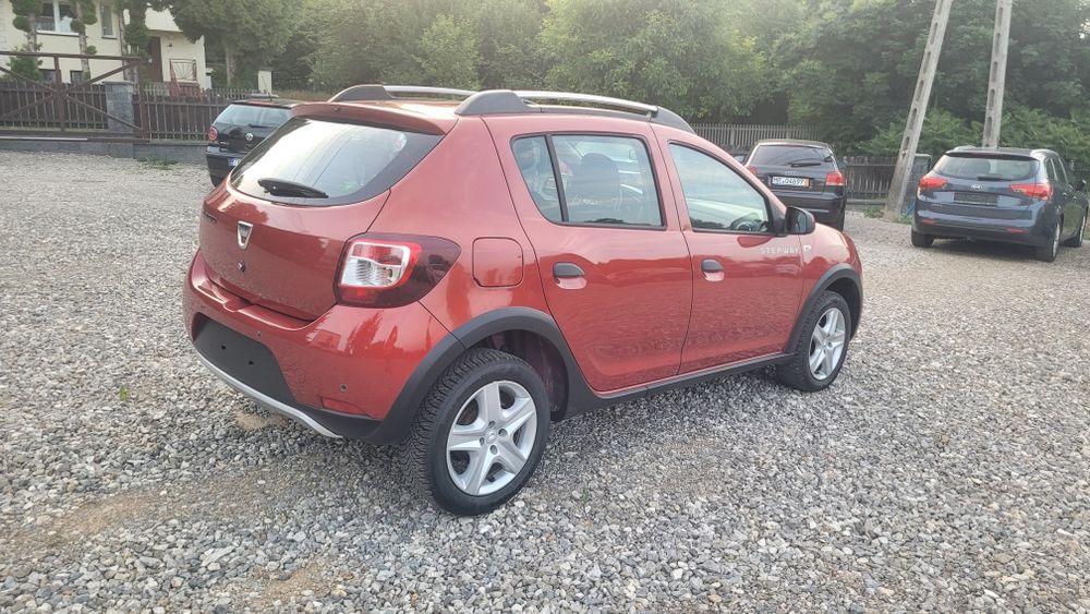 Dacia sandero  steepway super stan benzyna.