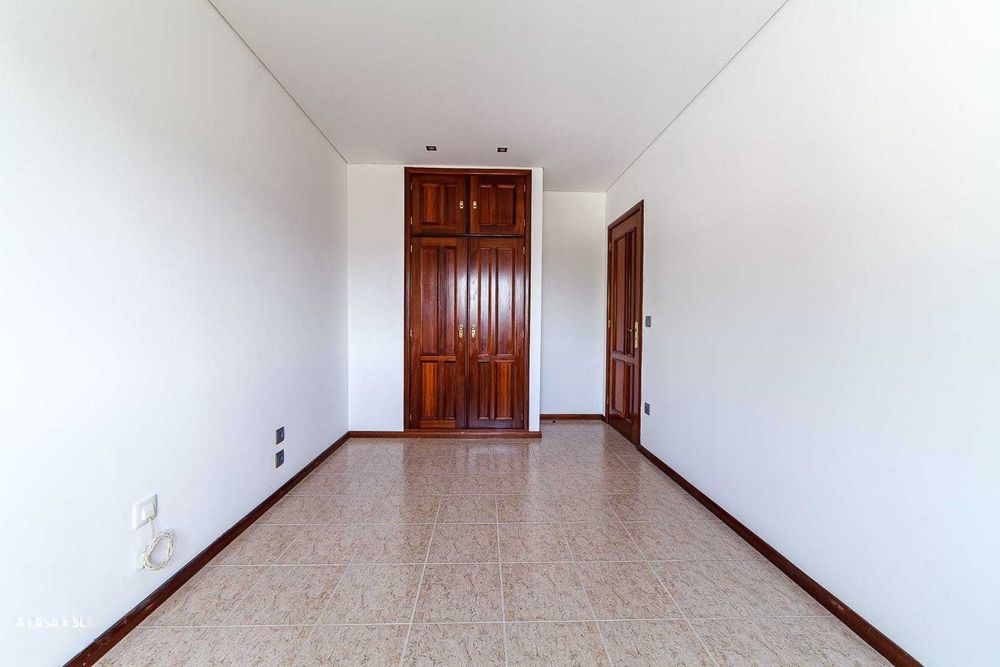 Arrendamento T2 Duplex em Romariz
