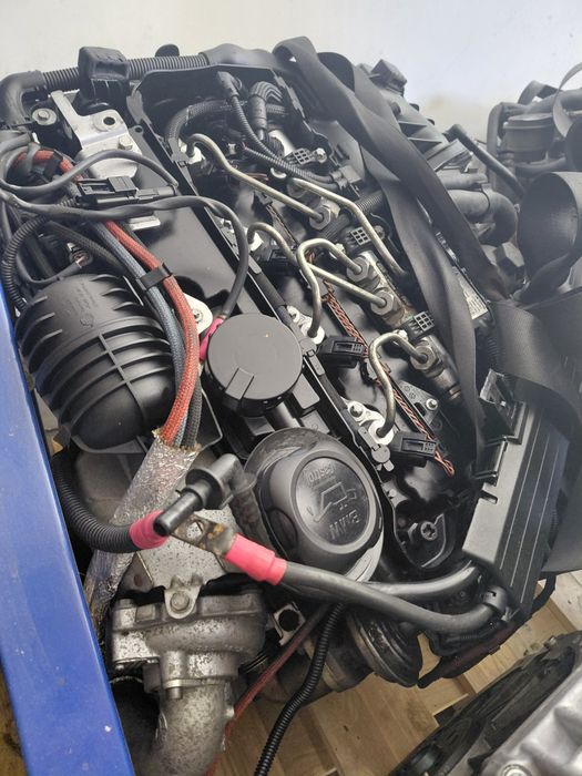 Motor bmw  123d bitrubo