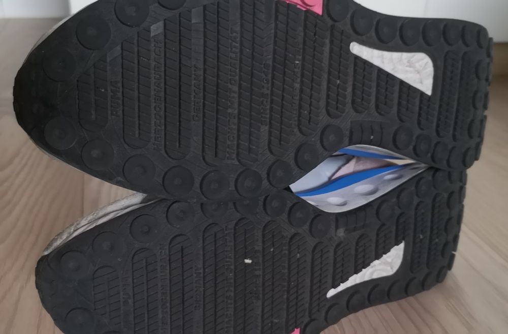 Damskie buty sportowe Puma rozm 41