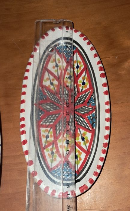 2 pratos decorativos pintados à mão