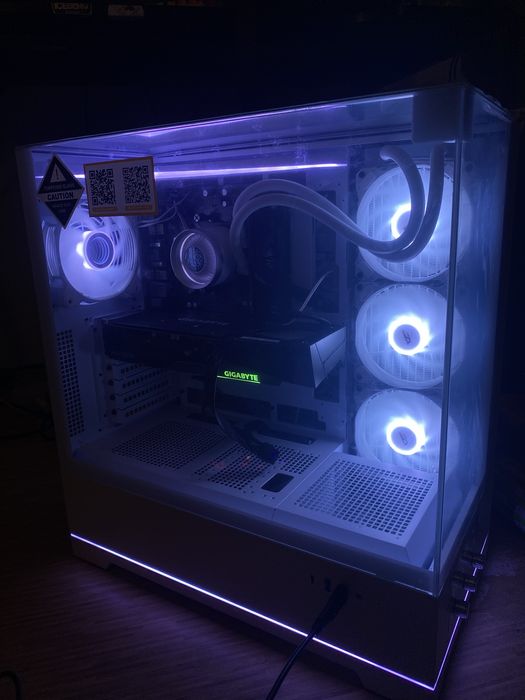 BIAŁY KOMPUTER GAMINGOWY RGB | Nowy | Stylowy setup | Gotowy do grania